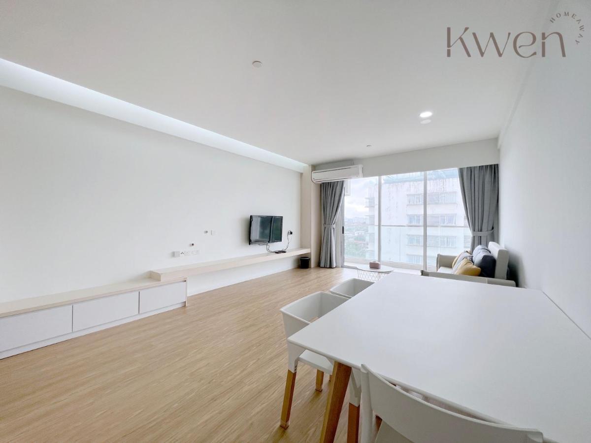 Apartment Kwen Suites-tanjung Aru Infinitypool Seaview/airport View Kota Kinabalu
